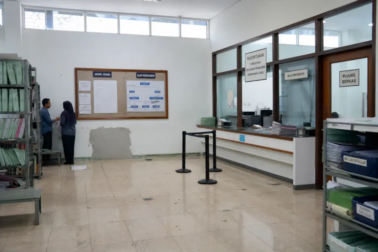 Buying Distressed Assets in Indonesia: Smart PKPU and Bankruptcy Acquisition Plays for Distressed Asset Acquisition Indonesia