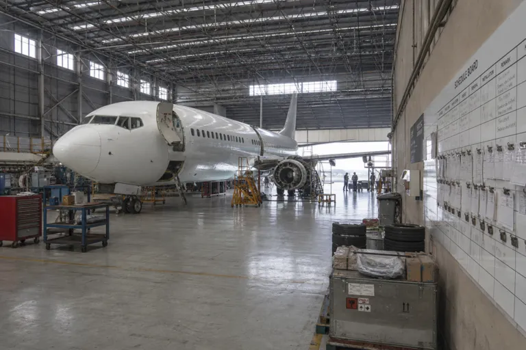 Indonesia Aviation Market Outlook: Fleet Shortages, Fare Caps, and Investor Recovery Economics