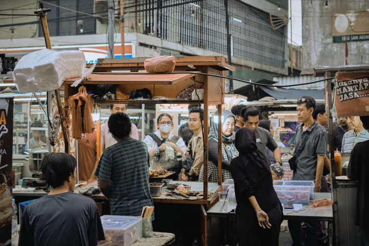 Market Makers: Transforming Consumer Experiences in Indonesia